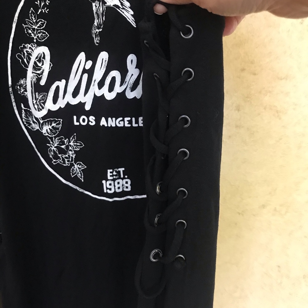 Muscle Tees - Picture 3 of 3
